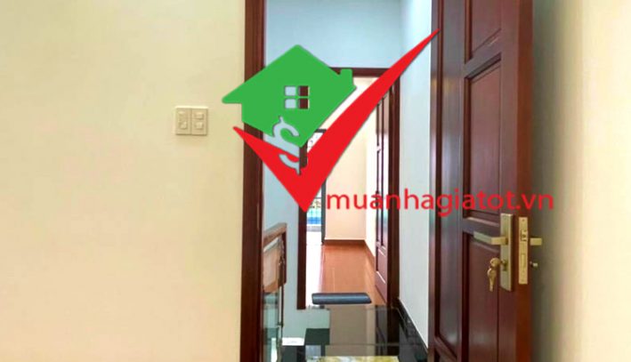- Diện tích 4.7m x 11m- Hẻm xe hơi thông thoáng- Nhà mới đẹp, xấy kiến cố 6 tầng- 10CHDV khép kín, nội thất cao cấp, mỗi phòng cho thuê 5 triệu/tháng- sổ hồng đẹp chính chủ- khu vip quận 3, không có căn thứ 2.
